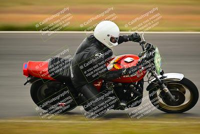 media/Apr-14-2024-Classic Track Day (Sun) [[4353457701]]/Race 6/